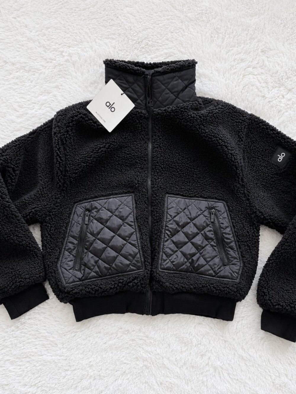 NWT Alo Yoga Sherpa Bomber Jacket Black Multiple Sizes 🖤✨ - Picture 4 of 10